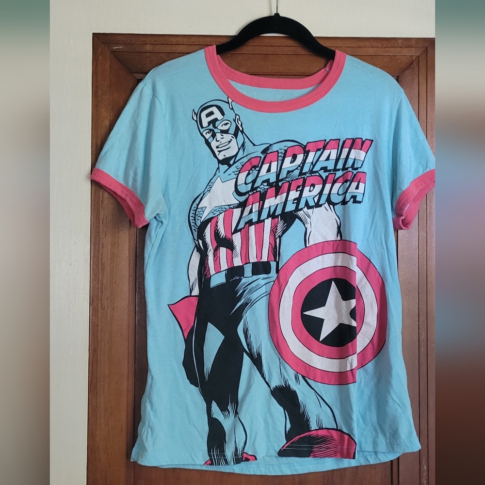 WOMEN COMICS T-SHIRT TOP TEE MARVEL CAPTAIN AMERICA Sz L MEDIUM #16